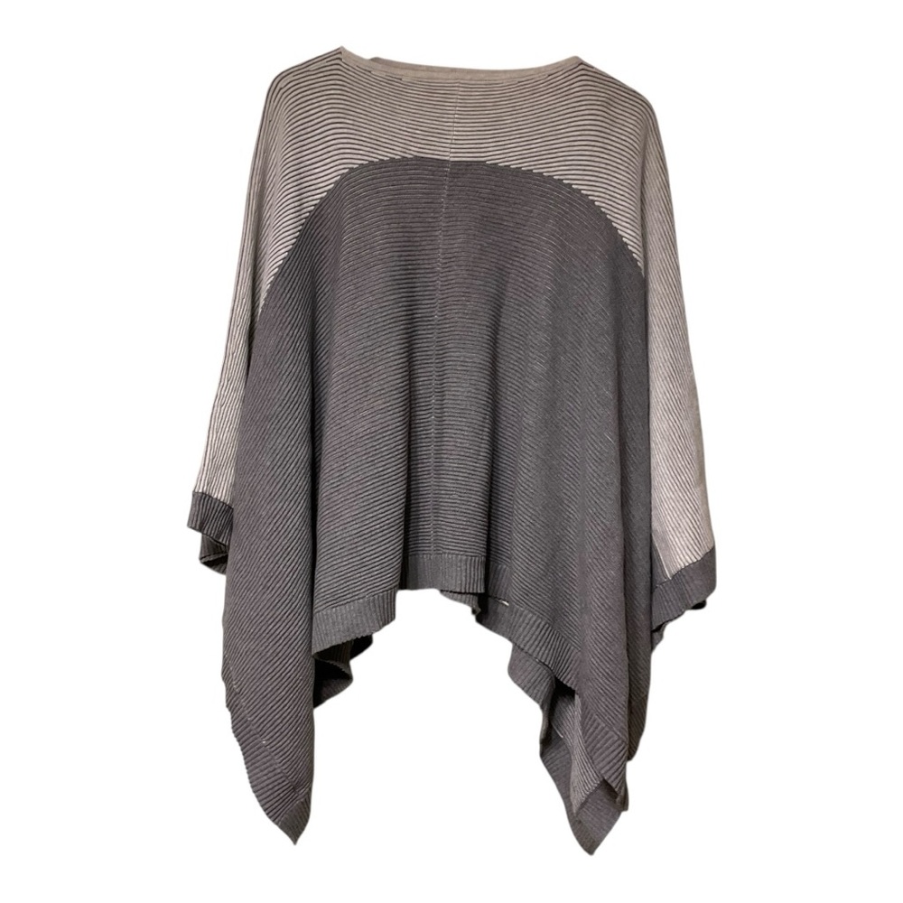 Lululemon Athletica It all lines up Poncho Heathered core ultra gray Colorblock